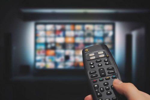 Hãng Mỹ tặng TV 4K nhưng người dùng buộc phải xem quảng cáo