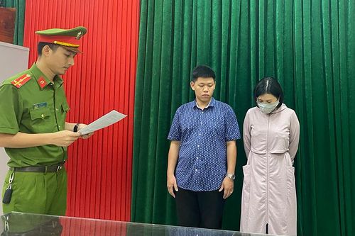 Bắt tạm giam phóng viên tạp chí cưỡng đoạt tài sản
