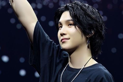 Suga BTS không hề xấu hổ với 'mác' thần tượng