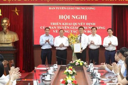 Nhân sự mới 6 bộ ngành, cơ quan Trung ương