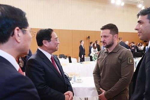 Thủ tướng Phạm Minh Chính gặp Tổng thống Ukraine