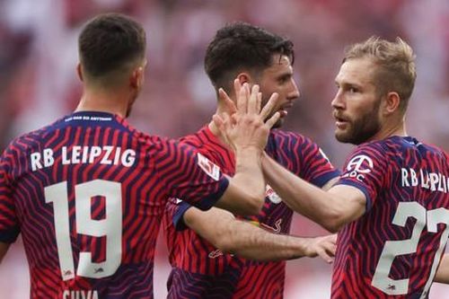 Thua ngược 1-3 trước RB Leipzig, Bayern Munich có nguy cơ thành cựu vương Bundesliga