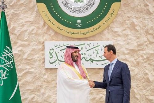 Những cái bắt tay chào đón Syria trở lại Liên đoàn Ả Rập