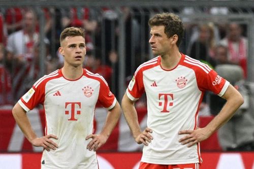 Bayern thua ngược Leipzig, cờ đến tay Dortmund