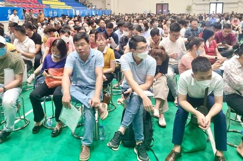 Bốn tòa condotel chuyển sang chung cư, hơn nghìn người bốc thăm mua nhà ở xã hội
