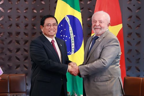 Thủ tướng Phạm Minh Chính hội kiến Tổng thống Brazil Lula da Silva