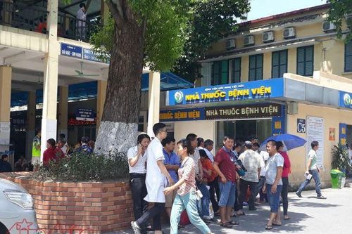 Tăng cường bảo vệ người bệnh, nhân viên y tế trong thời tiết nắng nóng