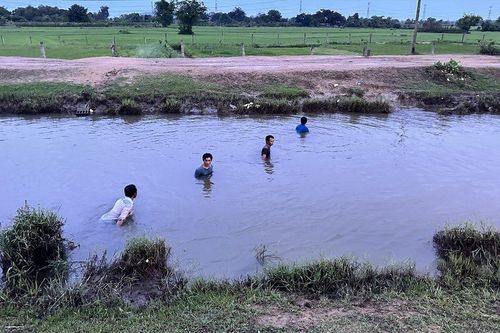 Bình Thuận: 4 nữ sinh ở xã Hàm Phú bị đuối nước thương tâm khi tắm kênh
