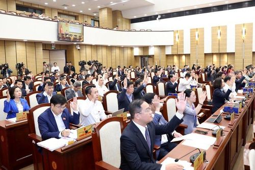 Cử tri Hà Nội nêu loạt kiến nghị trước Kỳ họp thứ 5 của Quốc hội