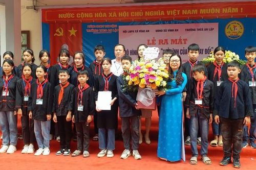 Bắc Giang: Ra mắt câu lạc bộ 'Thủ lĩnh của sự thay đổi'