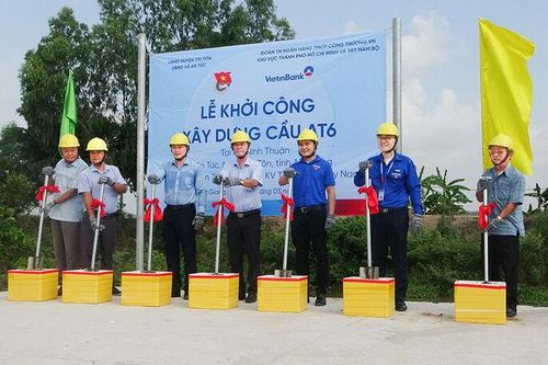 Xây dựng cầu kết nối điểm check-in 'thốt nốt trái tim' ở huyện Tri Tôn