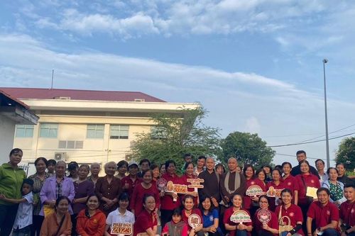 Chùa Đại Giác thăm, trao quà bệnh nhân tại Bệnh viện Tâm thần TƯ 2