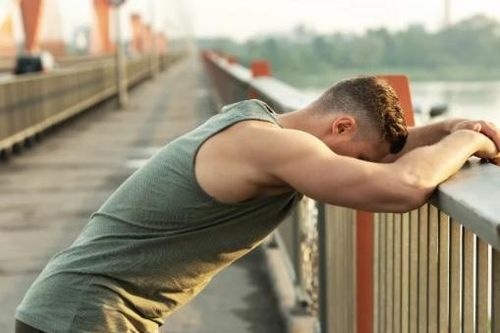7 thói quen tập thể dục đang hủy hoại cơ thể sau tuổi 30
