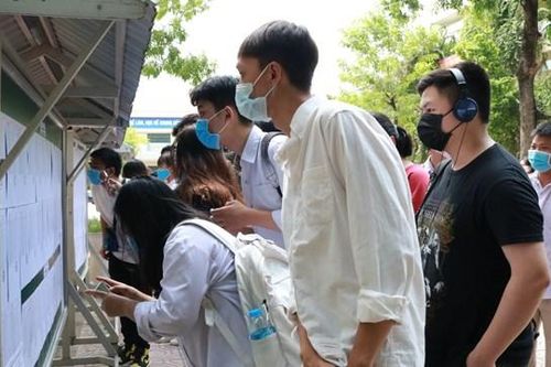 Trượt tốt nghiệp THPT, học sinh có được cấp giấy chứng nhận học xong phổ thông?
