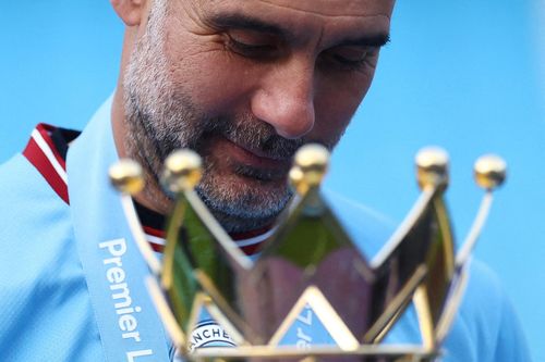 Pep biến Man City thành đội bóng bất khả chiến bại lúc này