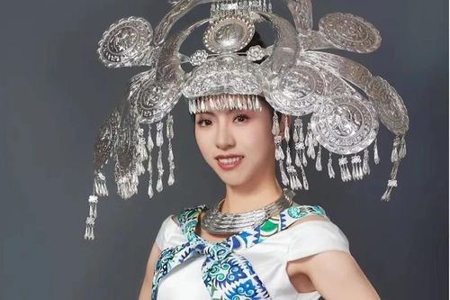 Nhan sắc tân Hoa hậu Thế giới Trung Quốc bị chê