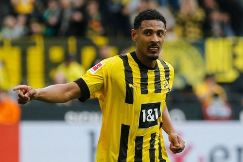 Haller trở lại ngoạn mục sau khi bị ung thư