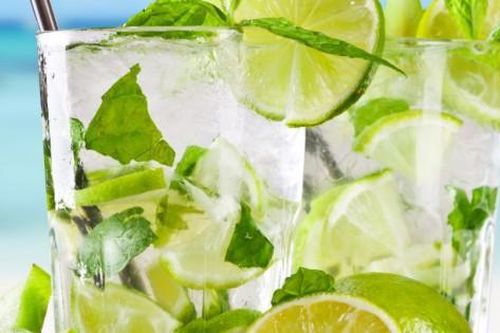 Thức uống giải nhiệt ngày nóng tốt cho phụ nữ mang thai
