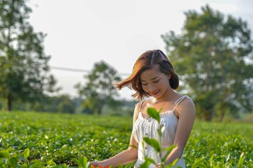 Nguyễn Thị Oanh 'lột xác' với style đời thường, nữ tính dịu dàng ngược hoàn toàn so với khi thi đấu