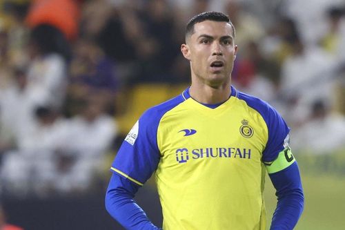 Tin nóng bóng đá tối 22/5: Ronaldo nhận lời mời trở lại châu Âu chơi bóng