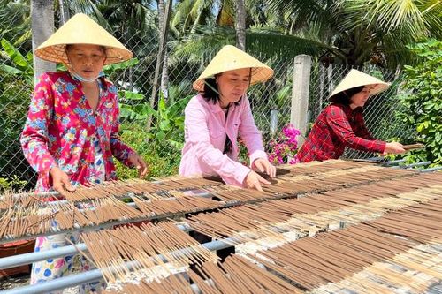 Bến Tre: Từ 'đồng khởi khởi nghiệp' đến phát triển HTX do phụ nữ quản lý