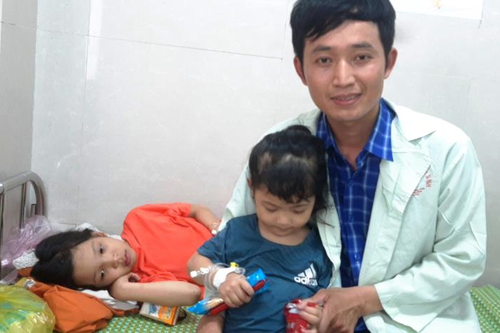 Bộ đội Biên phòng tỉnh Ninh Bình: Tham gia cấp cứu thành công hai cháu bé bị đuối nước