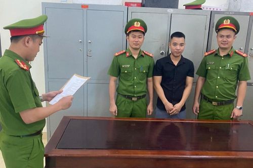 Khởi tố đối tượng mua bán, vận chuyển 15,8kg vảy tê tê