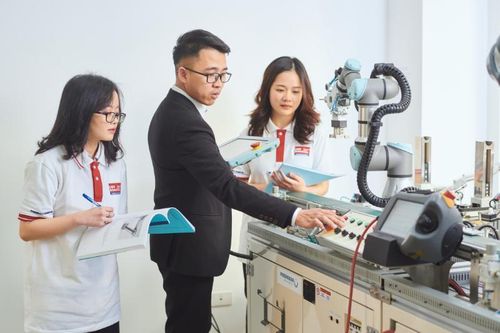 Hơn 400 chương trình liên kết đào tạo với nước ngoài bậc đại học
