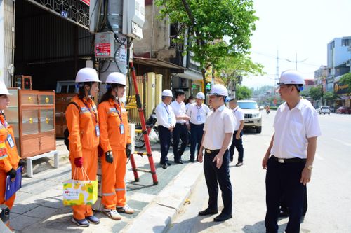 Rà soát công tác tiết kiệm và cung ứng điện mùa khô tại Điện Biên