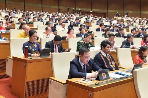 Nỗ lực vượt khó, khắc phục những hạn chế, bất cập, phát huy mạnh mẽ các động lực tăng trưởng