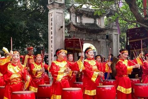 Cận cảnh nghi lễ thề trung hiếu đền Đồng Cổ (Hà Nội)