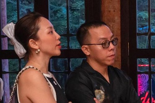 Lần hiếm hoi vợ chồng Tóc Tiên đi sự kiện cùng nhau