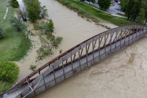 'Thung lũng ẩm thực' Emilia-Romagna tan hoang trong mưa lũ kinh hoàng