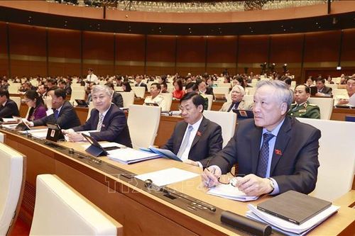Đề xuất giữ giá trần vé máy bay nội địa là cân nhắc nhiều yếu tố lợi ích khác nhau