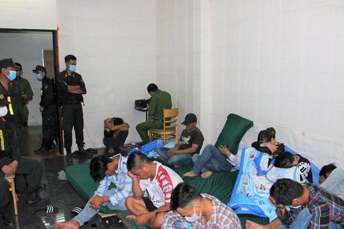 Kiên Giang: Bắt quả tang 32 đối tượng sử dụng ma túy trong nhà nghỉ