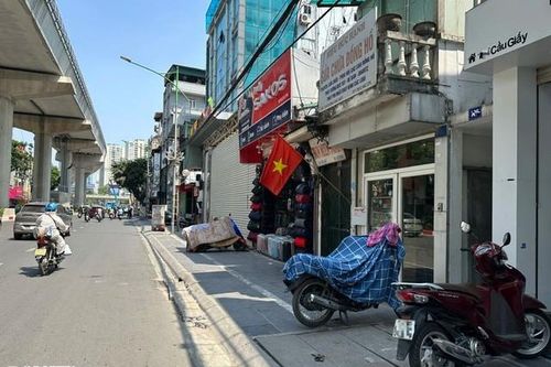 Nhà phố Hà Nội được rao bán rầm rộ, giá lên tới cả tỷ đồng/m2