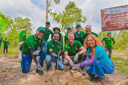 Đồng Nai: Trồng nhiều loại gỗ quý nhân Ngày quốc tế đa dạng sinh học