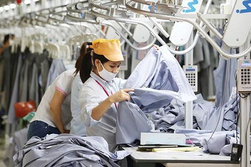 Doanh nghiệp dệt may đợi thị trường 'ấm' lên