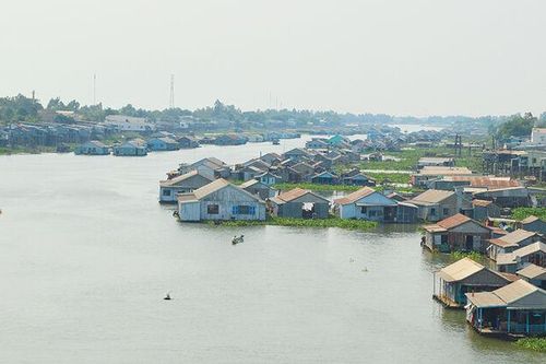 'Áo mới' làng bè