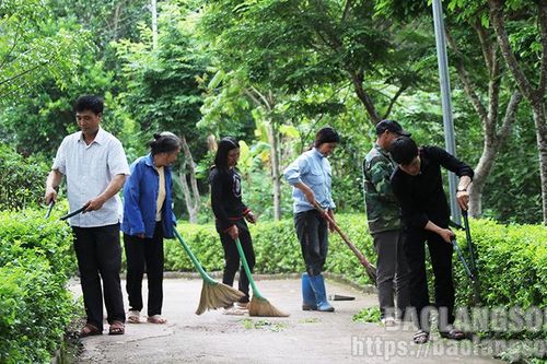 Nâng cao chất lượng xã đạt chuẩn nông thôn mới: Bước chuyển ở Đình Lập