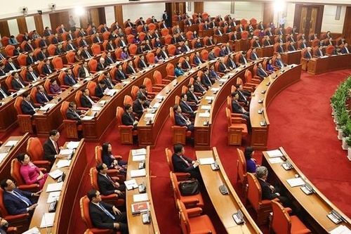 Bài 3: Cấp bách giải quyết đồng bộ và hiệu quả các mâu thuẫn nguy hiểm