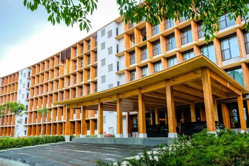 Xây dựng tòa nhà bằng gỗ lớn nhất châu Á