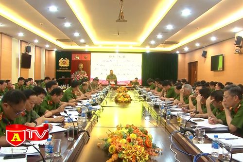 Hoàn thành chỉ tiêu cấp CCCD, kích hoạt định danh điện tử cho người dân