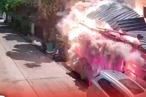 Khoảnh khắc vụ nổ lớn xé toạc ngôi nhà khiến 6 người thương vong tại Thái Lan