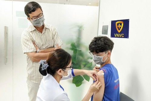 Khi nào cần tiêm nhắc lại vaccine bạch hầu - ho gà - uốn ván?