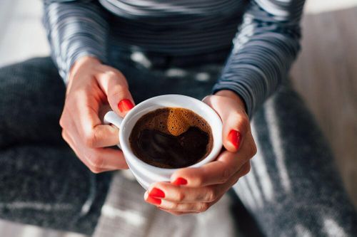 Thực phẩm phụ nữ đang cho con bú nên tránh