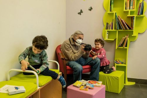 'Bẫy tỷ lệ sinh thấp' đáng báo động ở Italy