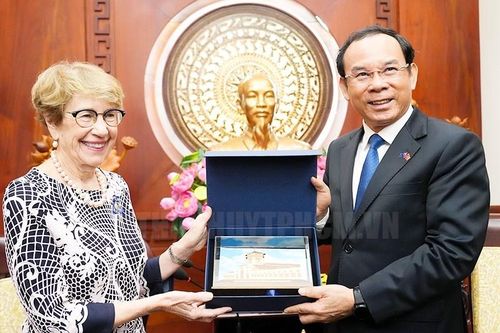 Bí thư Thành ủy TP.HCM tiếp thống đốc New South Wales
