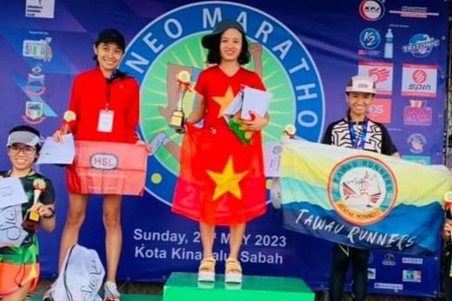 Runner Việt Nam vô địch giải marathon tại Malaysia