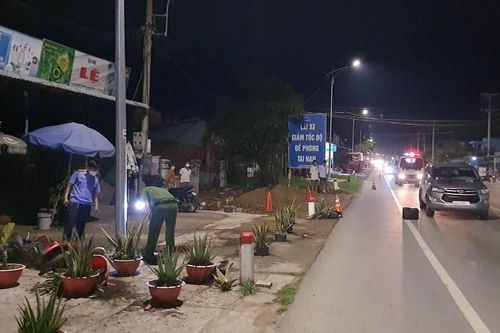 Tai nạn giao thông ngày 23/5/2023: Va chạm với ô tô, nam thanh niên tử vong